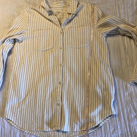THREAD & SUPPLY WOMENS CREAM & TAN STRIPED FLANNEL BUTTON DOWN SHIRT SIZE LARGE - Picture 8 of 13
